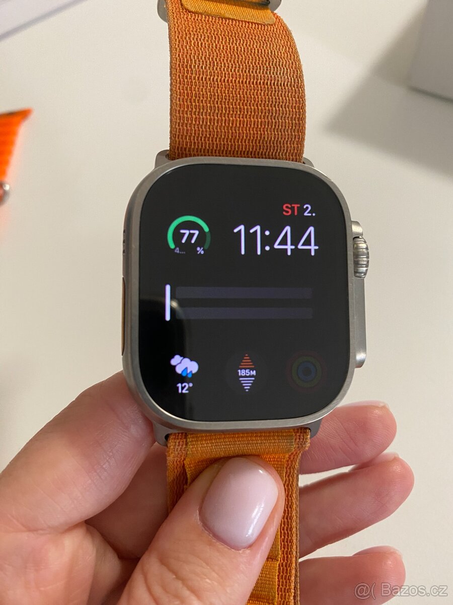 Apple Watch Ultra 49mm titanové pouzdro