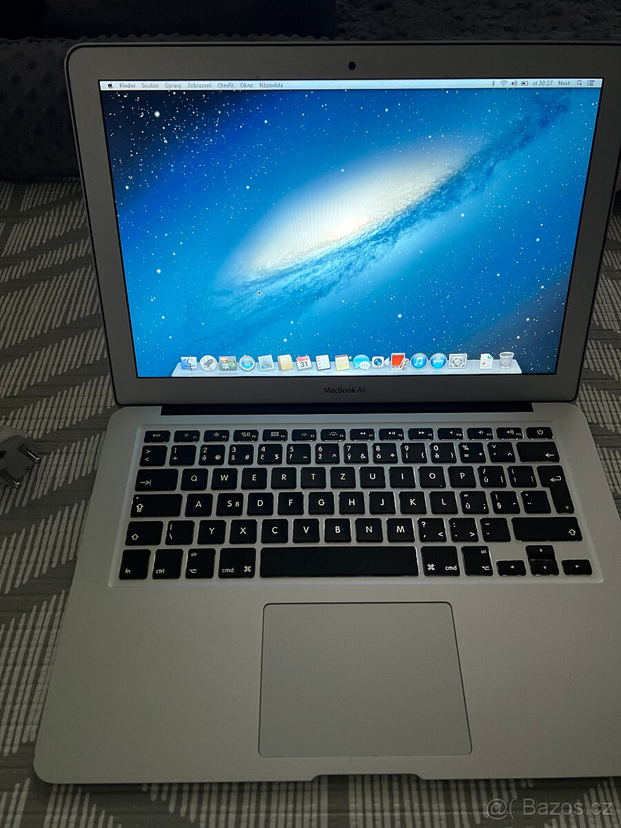 MacBook Air5,2 - nová originální baterie, bez vad