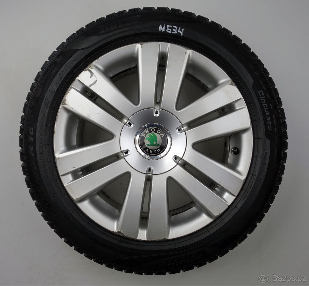 Škoda Superb - Originání 16" alu kola - Zimní pneu