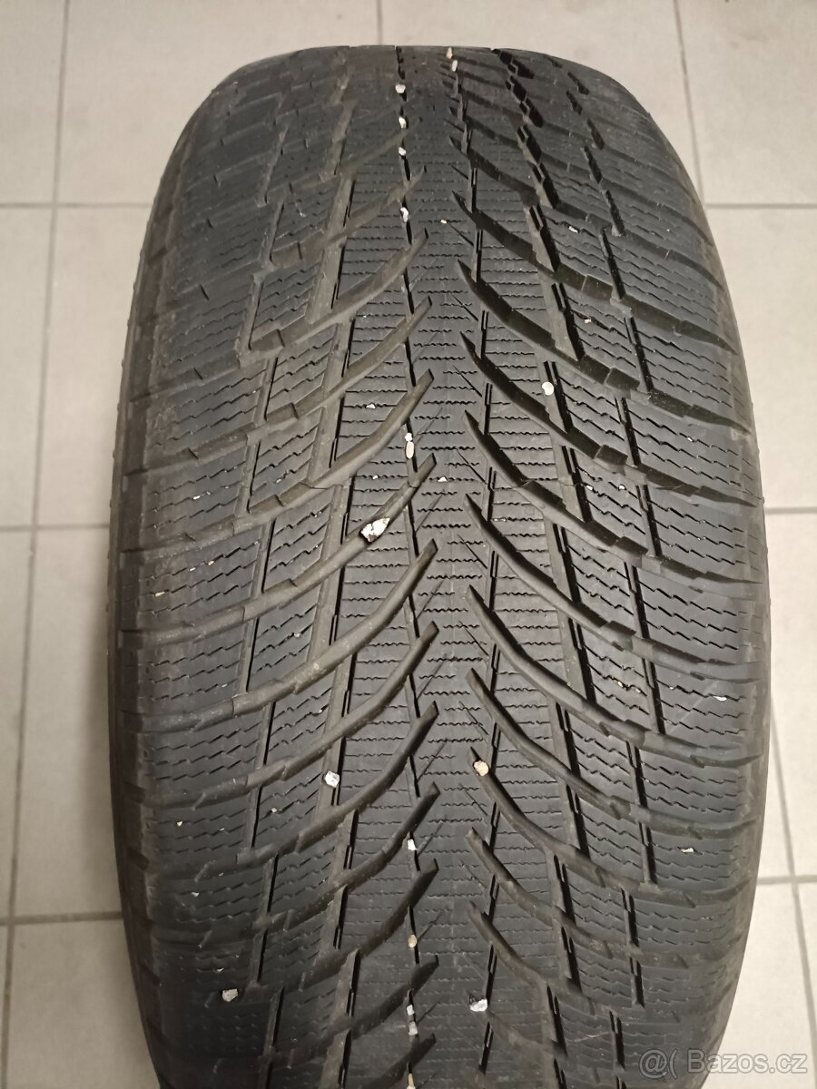 Nokian WR Snowproof P 215/50 R18 92 V