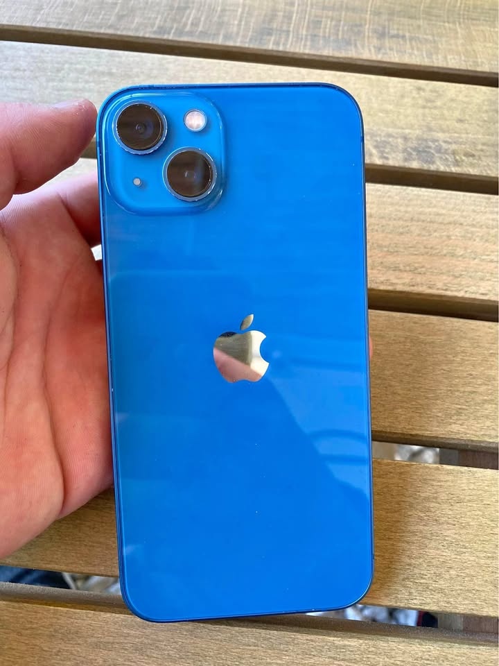 Apple iPhone 13 256GB modrý