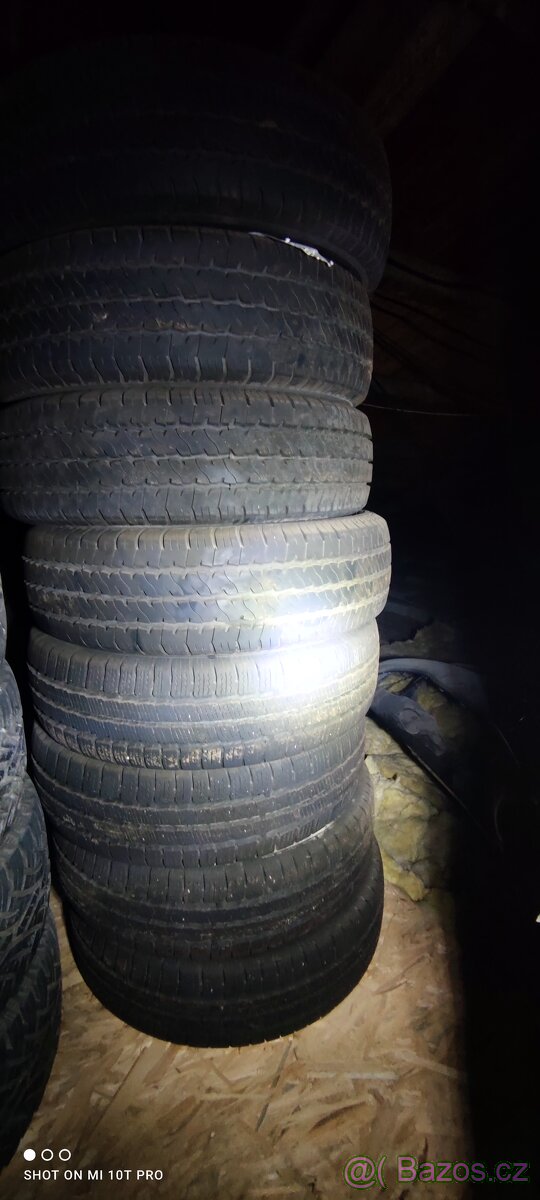 215/70 R16c