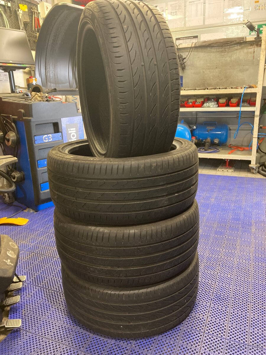 4x letní pneu 235/40 R18