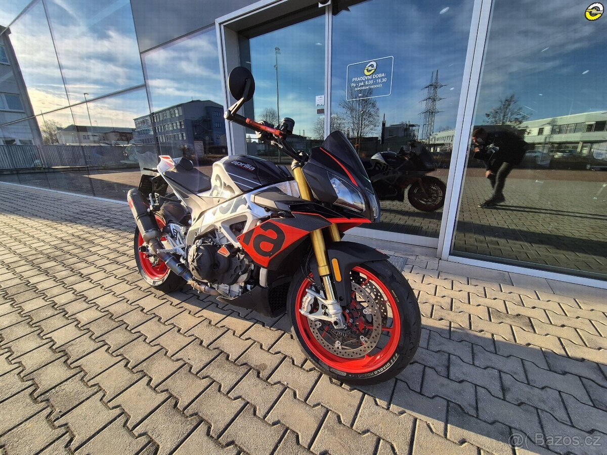 Aprilia Tuono V4 1100 Factory - AKRAPOVIČ