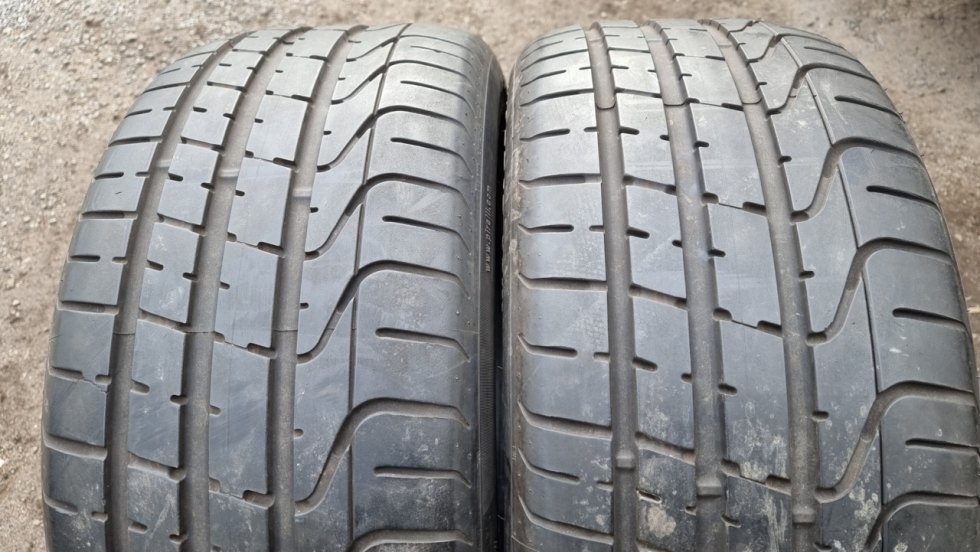 Letní pneu 255/40/19 Pirelli