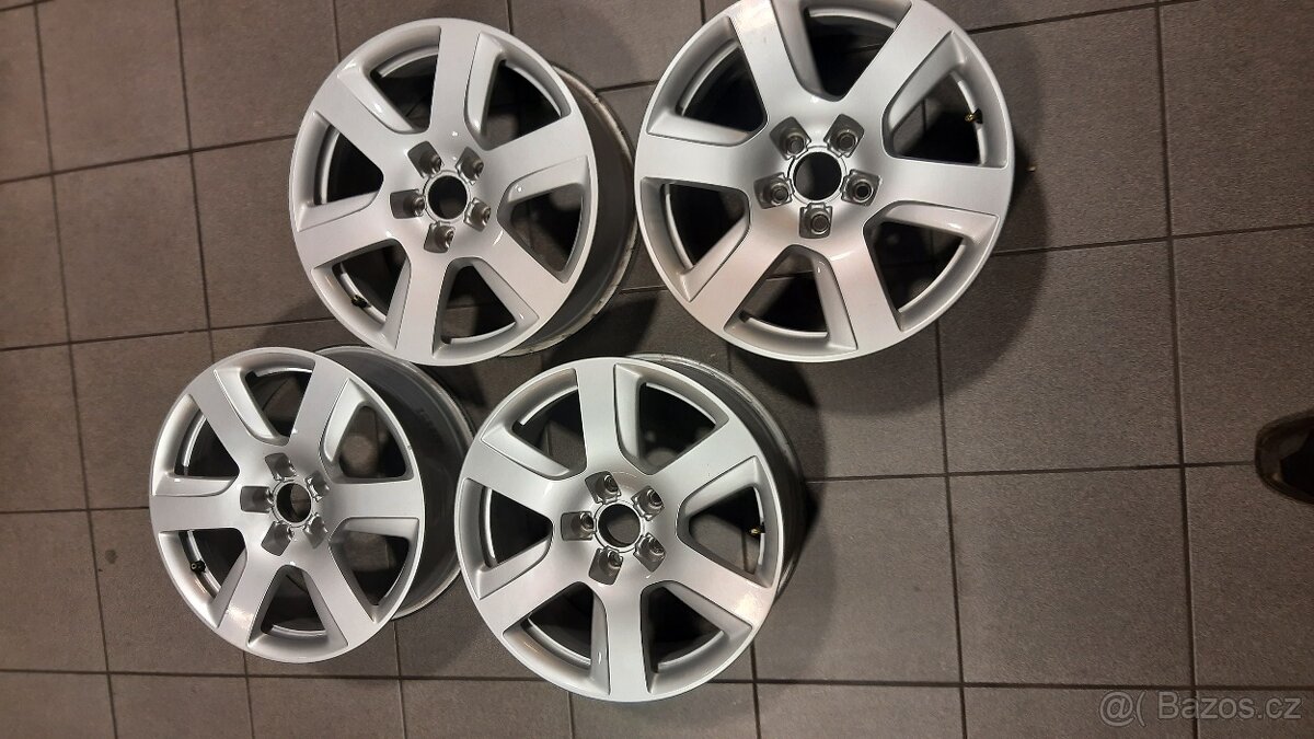 Alu kola Audi  4ks  7x17