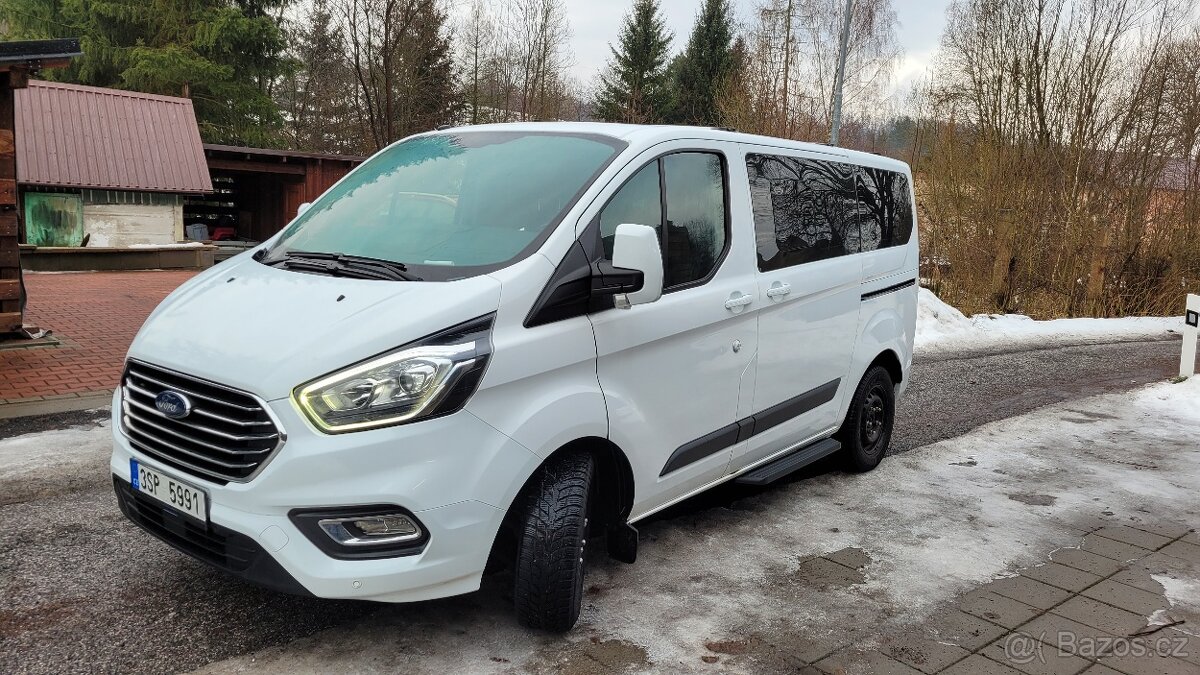 Ford tourneo custom