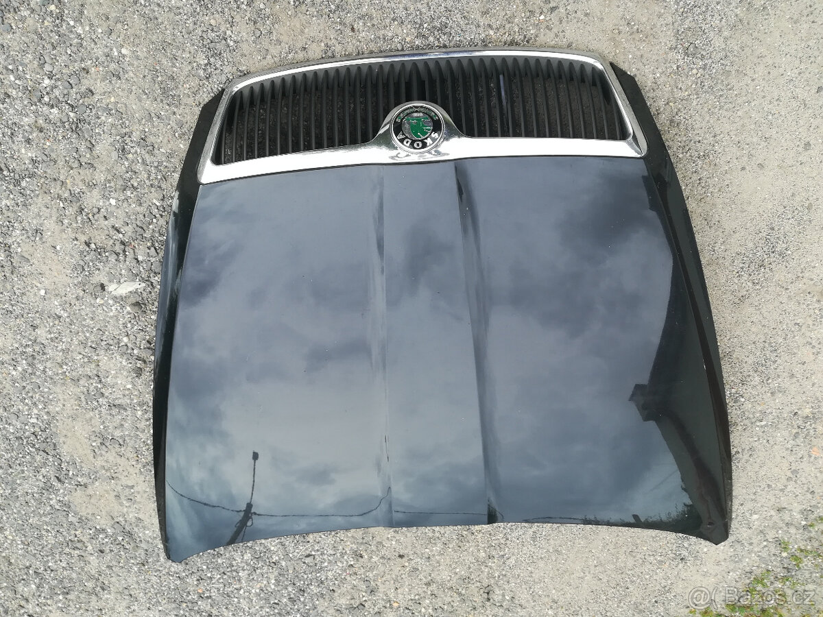 Kapota na Škoda Octavia 2 černá 9910 předfacelift