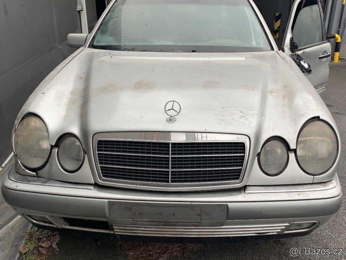 Prodám Mercedes-Benz W210 E 290TD, bez motoru