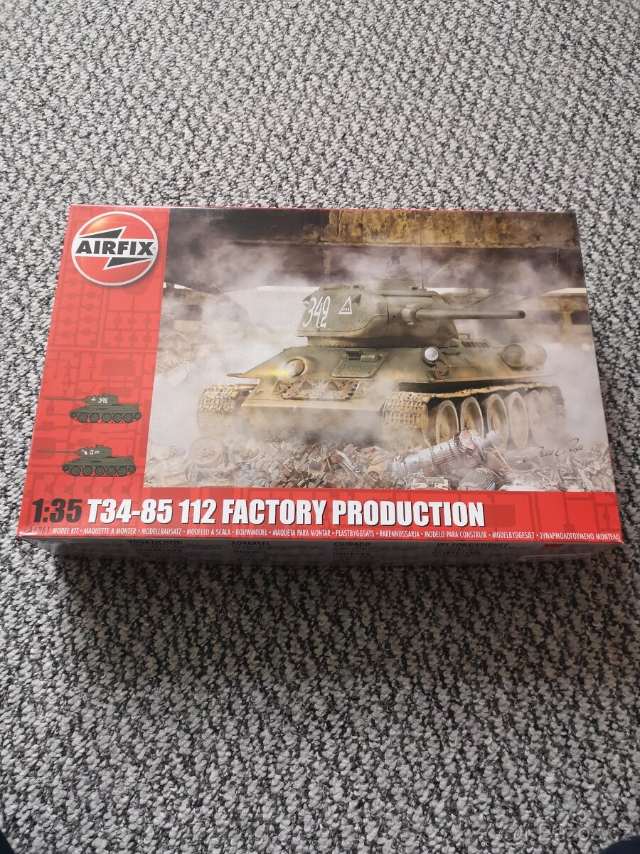 T34-85 112  Factory production 1:35 Airfix