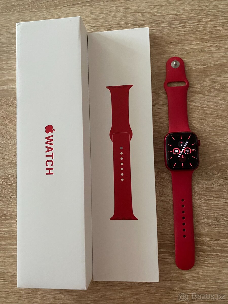 Hodinky Apple Watch Series 7 45 mm