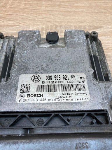 Řídící jednotka EDC16CP34 AUDI 4L0910401K BOSCH 0281013691