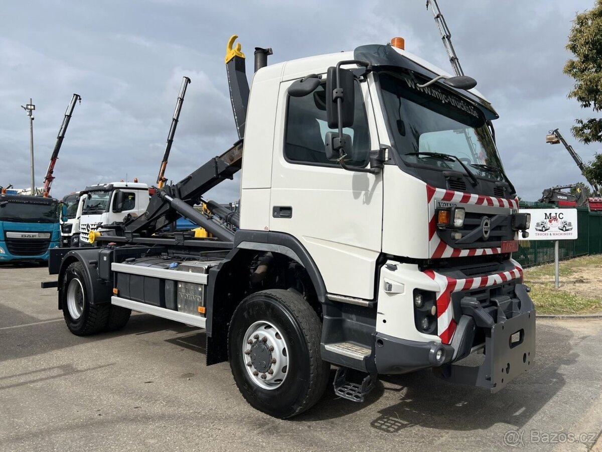 Volvo FMX 330 - 4x4 – JNK-Marrel – EURO 5 