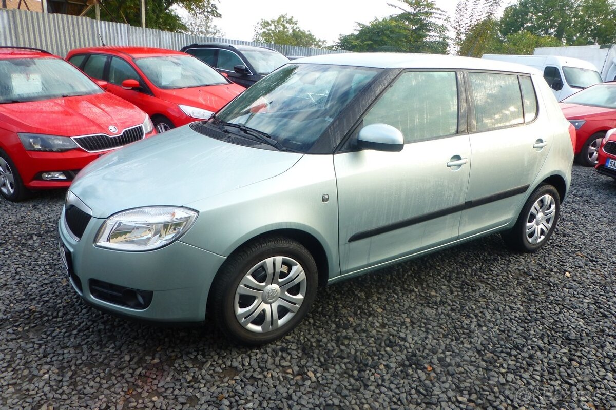 Škoda Fabia 1.2HTP,44kw,2010,ČR,1maj.klima,28000km