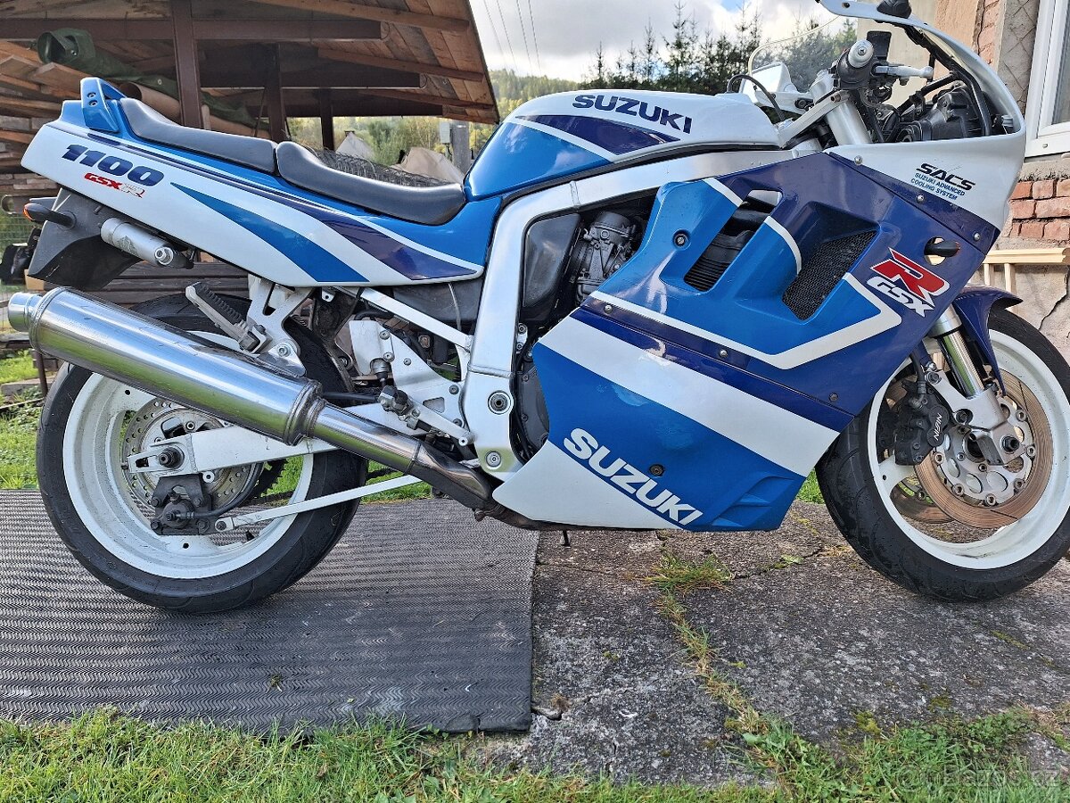 3x GSXR1100