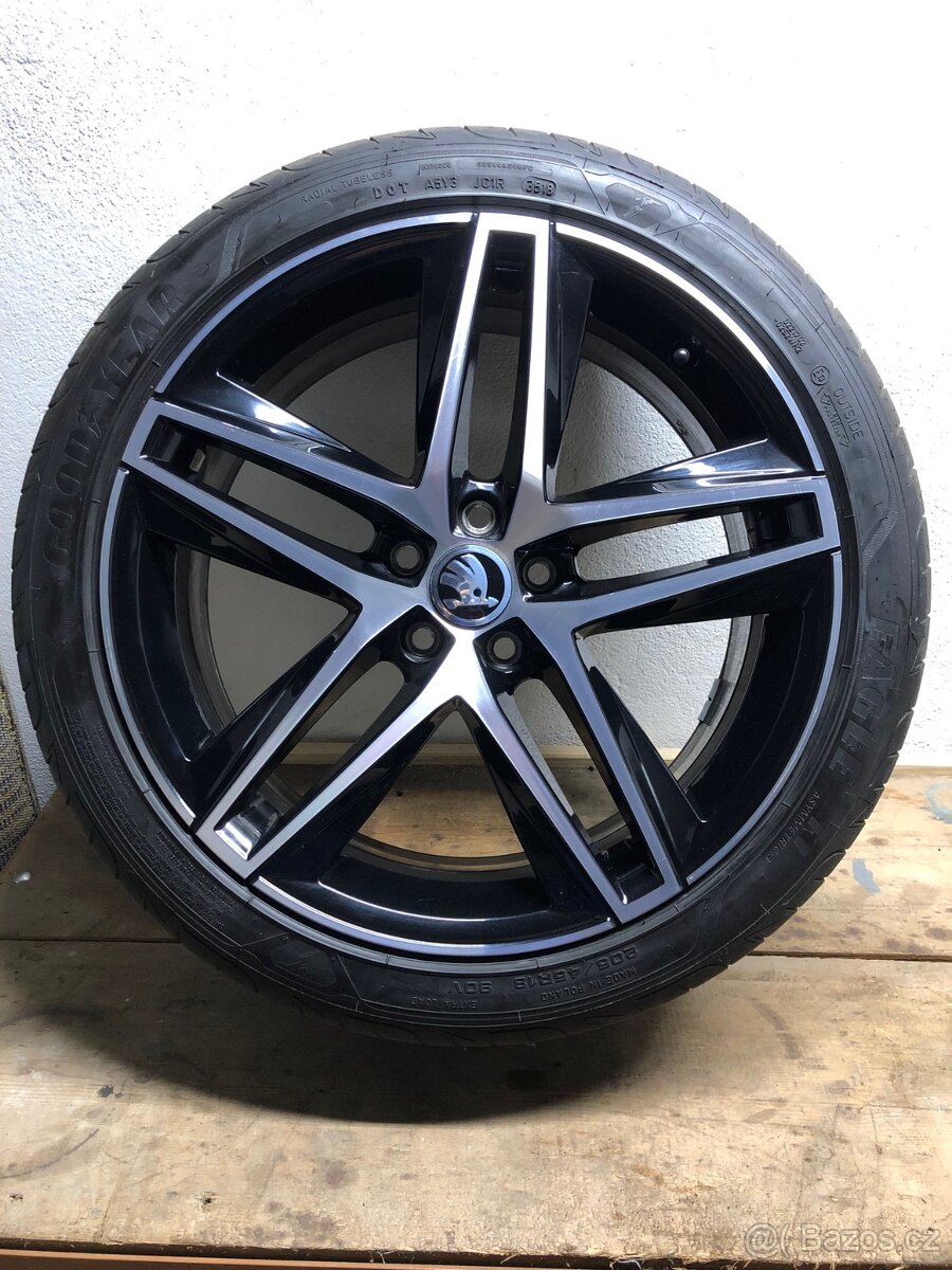 Odešlu dobírkou Originál kola Seat 18" letní pneu 5x100