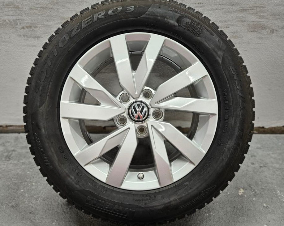 16" VOLKSWAGEN ET41 6.5J 5x112 Pirelli