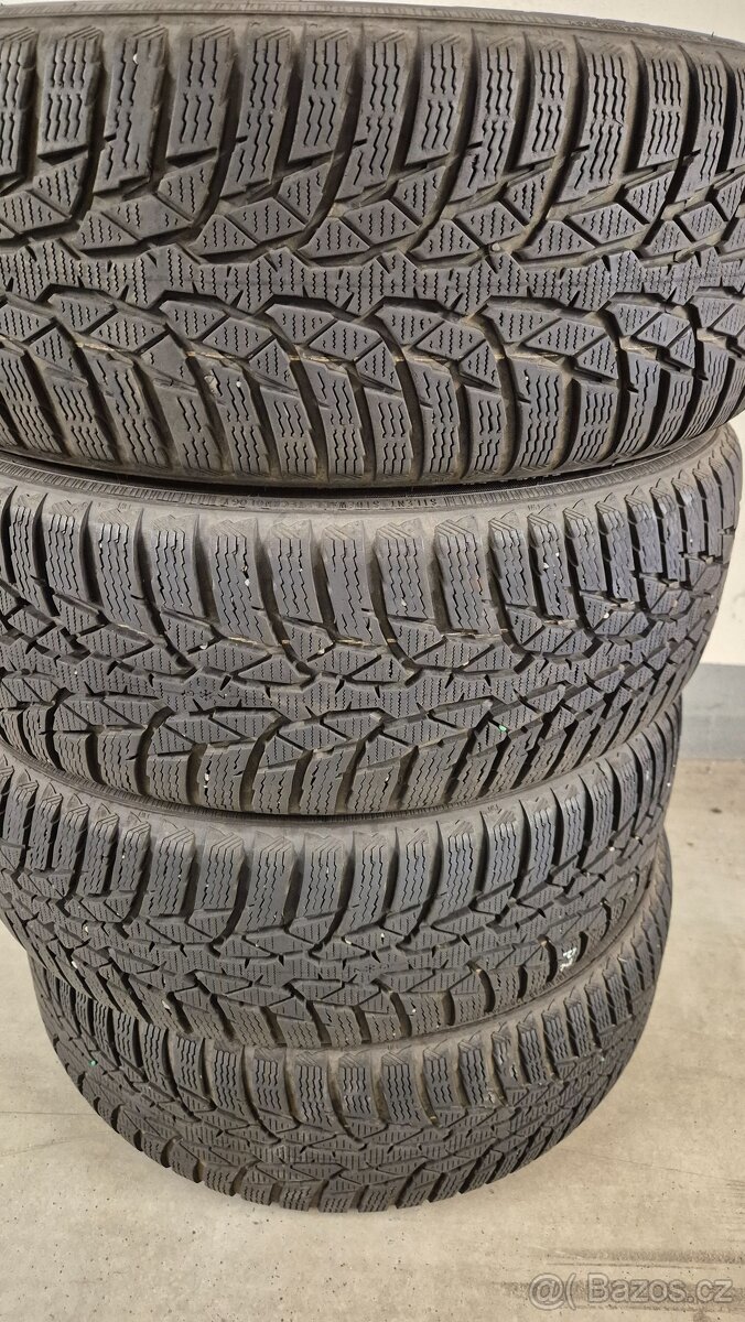 Nokian WRD4 195/60 R16