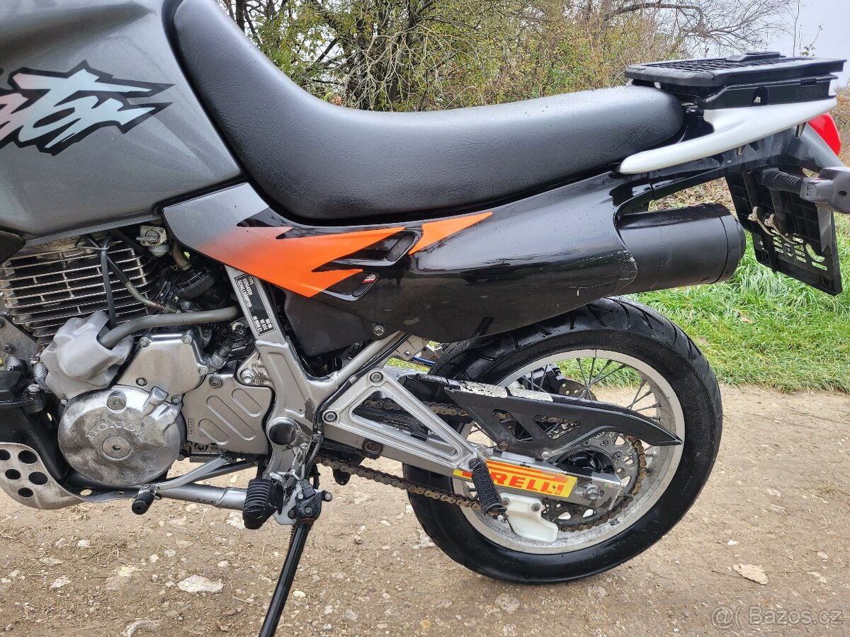 Honda NX 650 Dominator