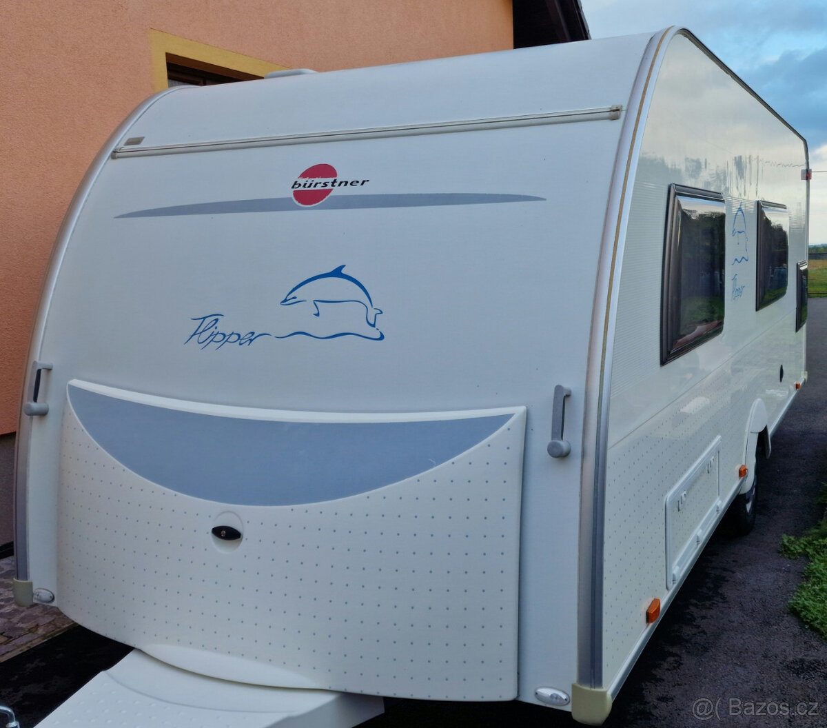 Karavan Bürstner Flipper 495 TK, 6 os., palandy, předstan