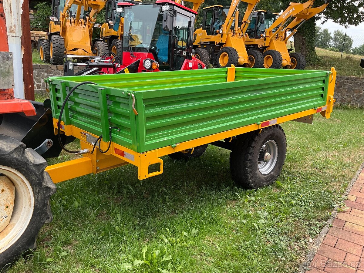 vlek za traktor, přívěs, vlečka nosnost 4000 kg, sklopka