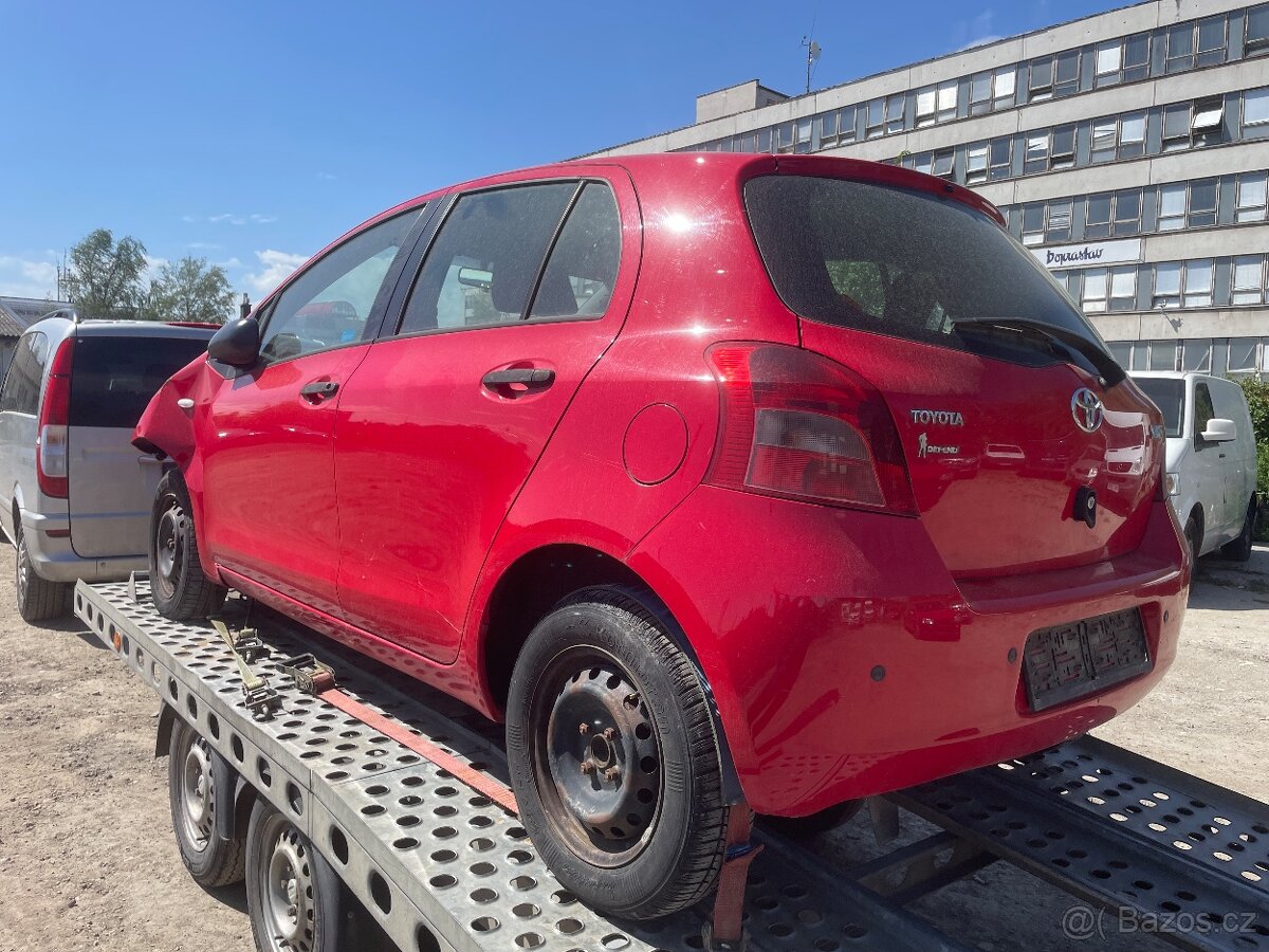 Toyota Yaris 2007-1.0-51kw-náhradní díly