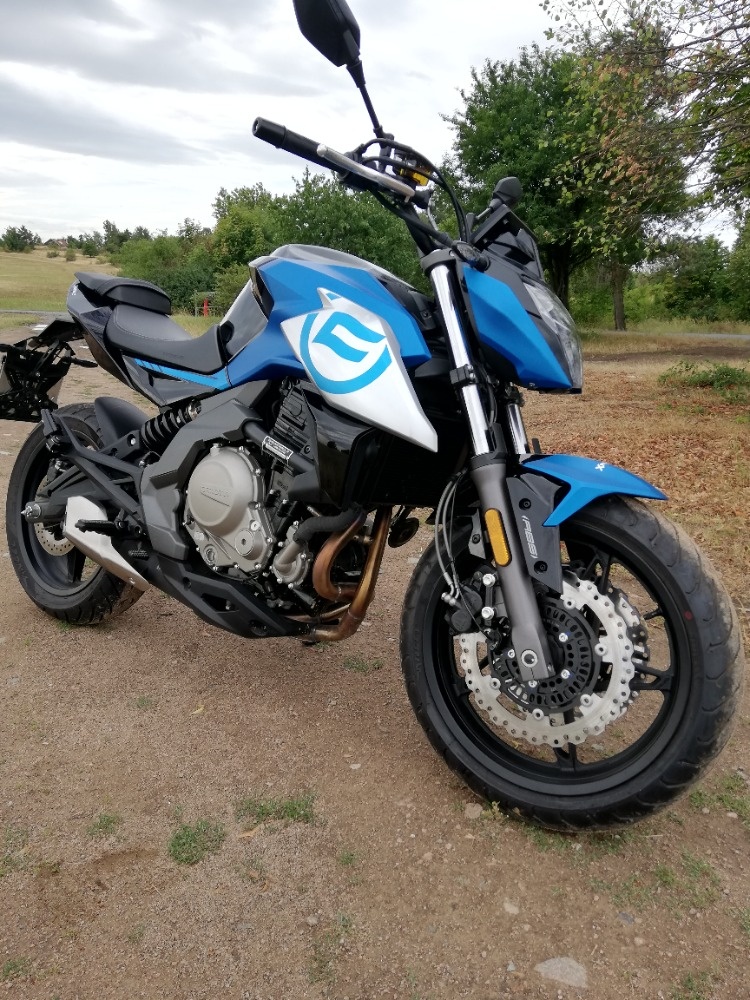 CFMOTO 650NK