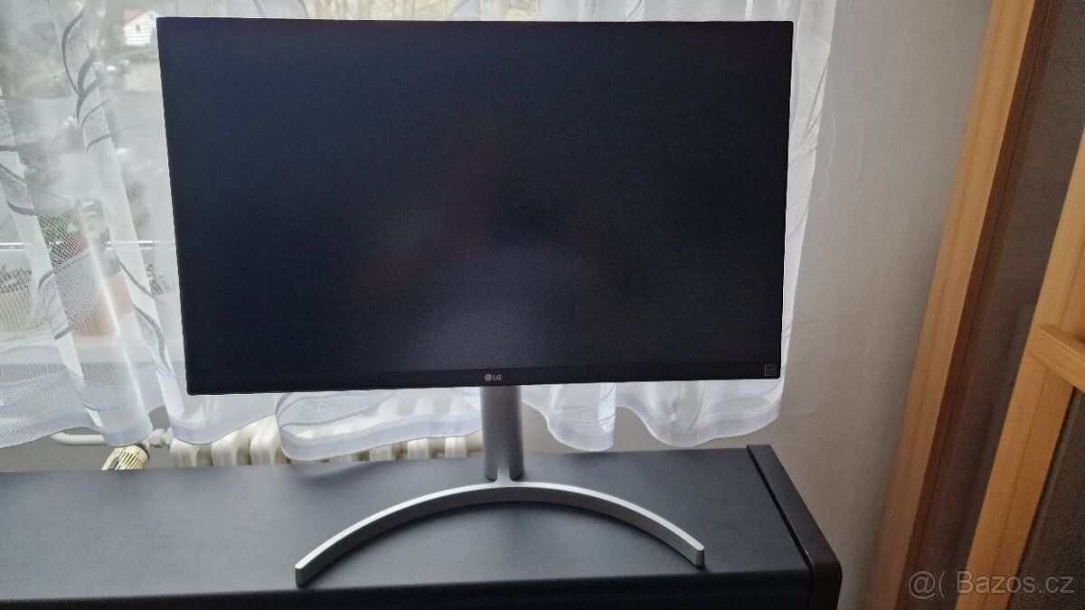 4K monitor 27'' LG 27UK650 herní