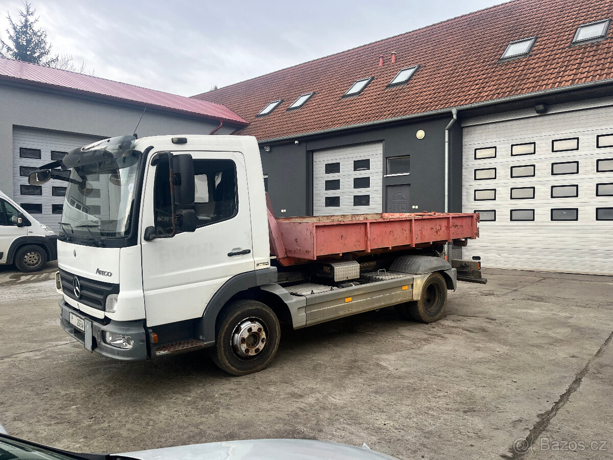 Prodam MB Atego 818- nosič kontejnerů