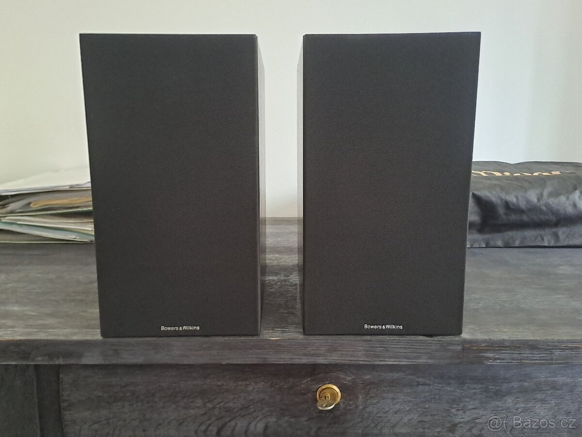 Bowers & Wilkins 685 S2