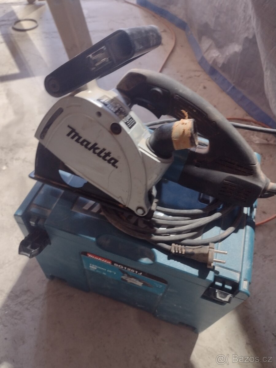 Makita Drážkovačka 125mm,1400W,  SG1251J