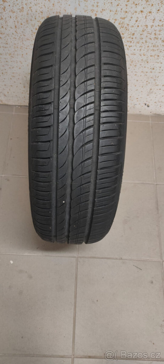 Pirelli Cinturato 195/55/R16 RUNFLAT