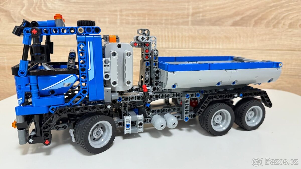 Lego Technic 8052 Nákladní vůz s kontejnerem