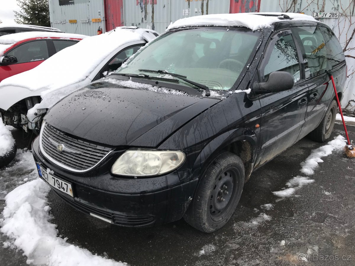 Chrysler Voyager 2,5CRD 2004 105kW ENJ - JEDE, DILY