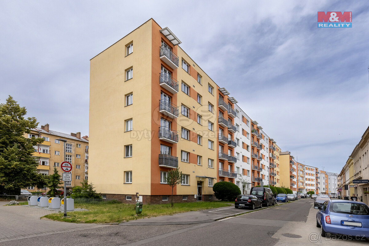 Prodej bytu 3+1, 70 m², Pardubice, ul. Na Hrádku