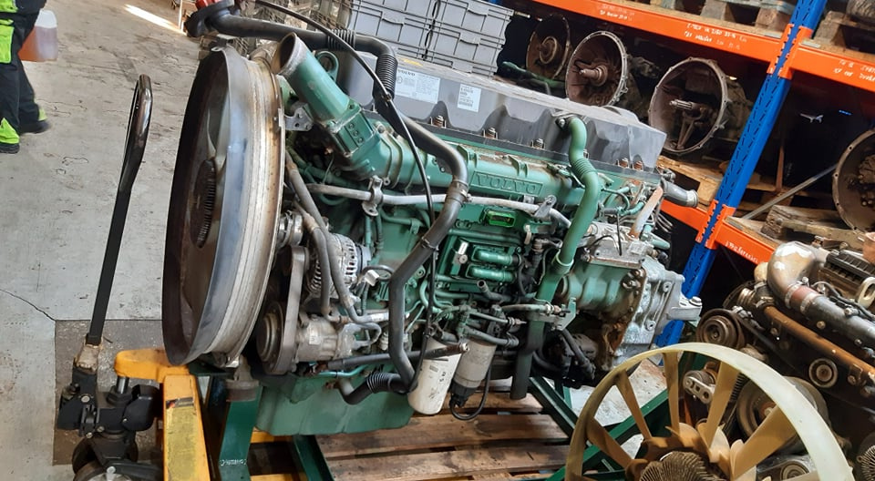 Motor Volvo D13C460 EEV