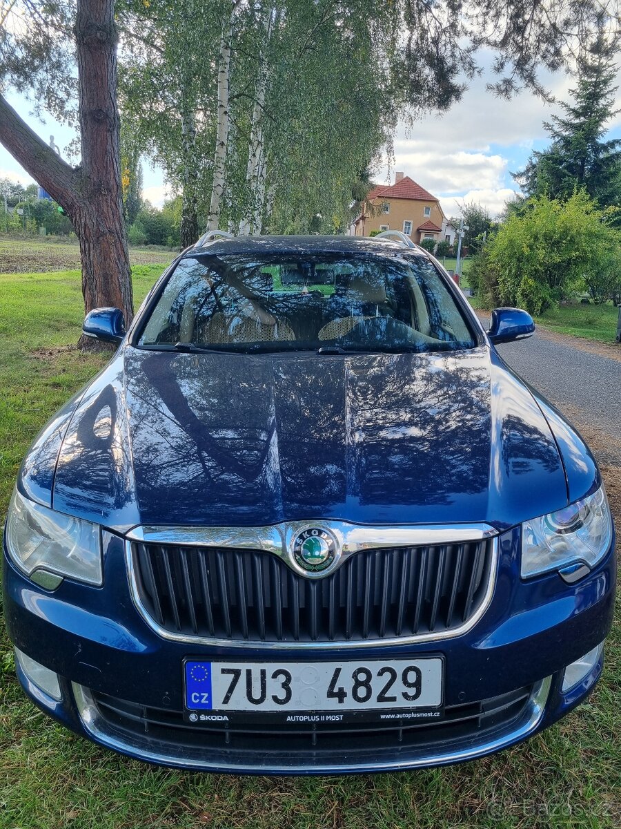 Škoda Superb ||