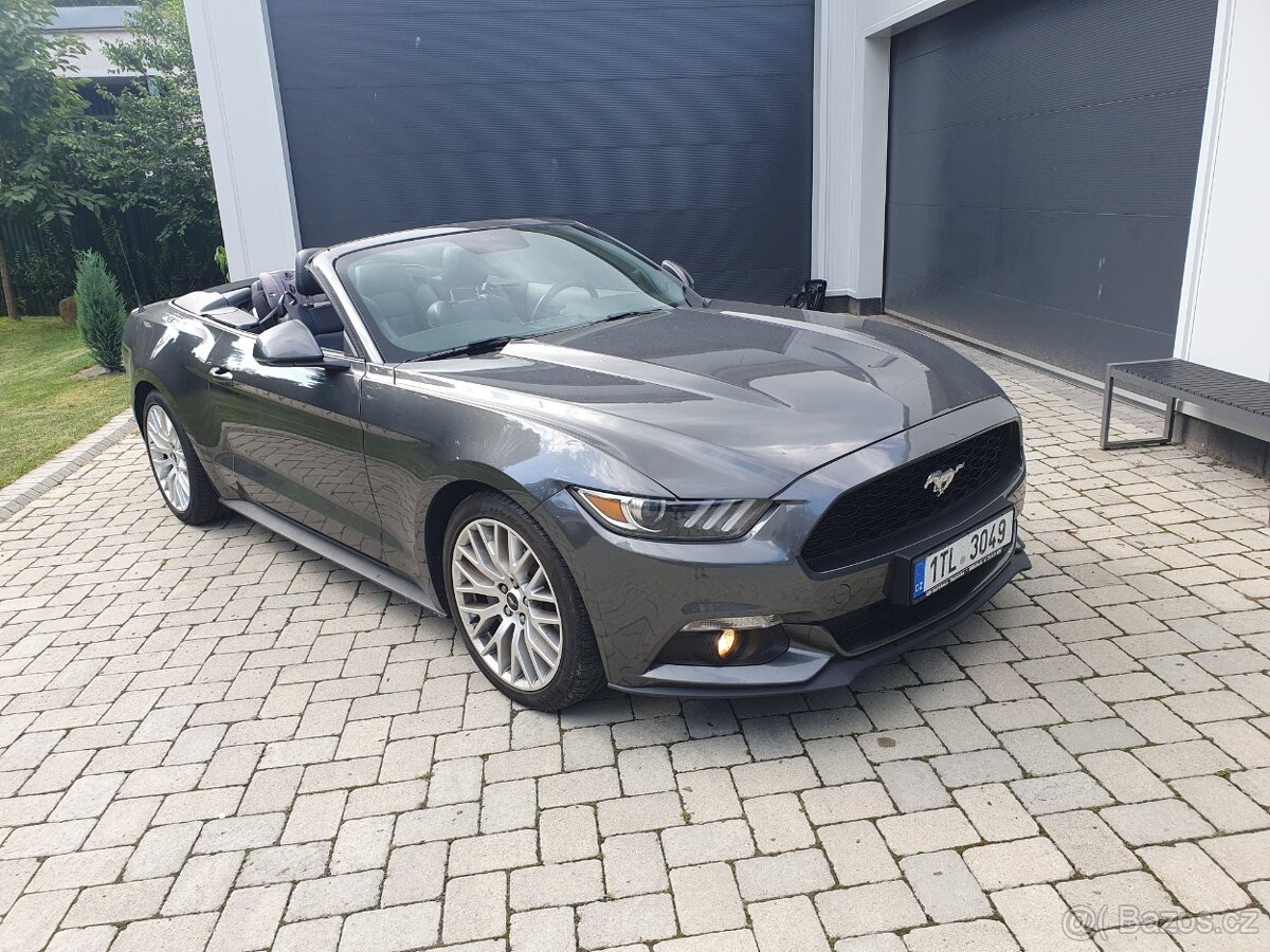 Ford Mustang Cabrio, 233 kW, záruka do 11/2024