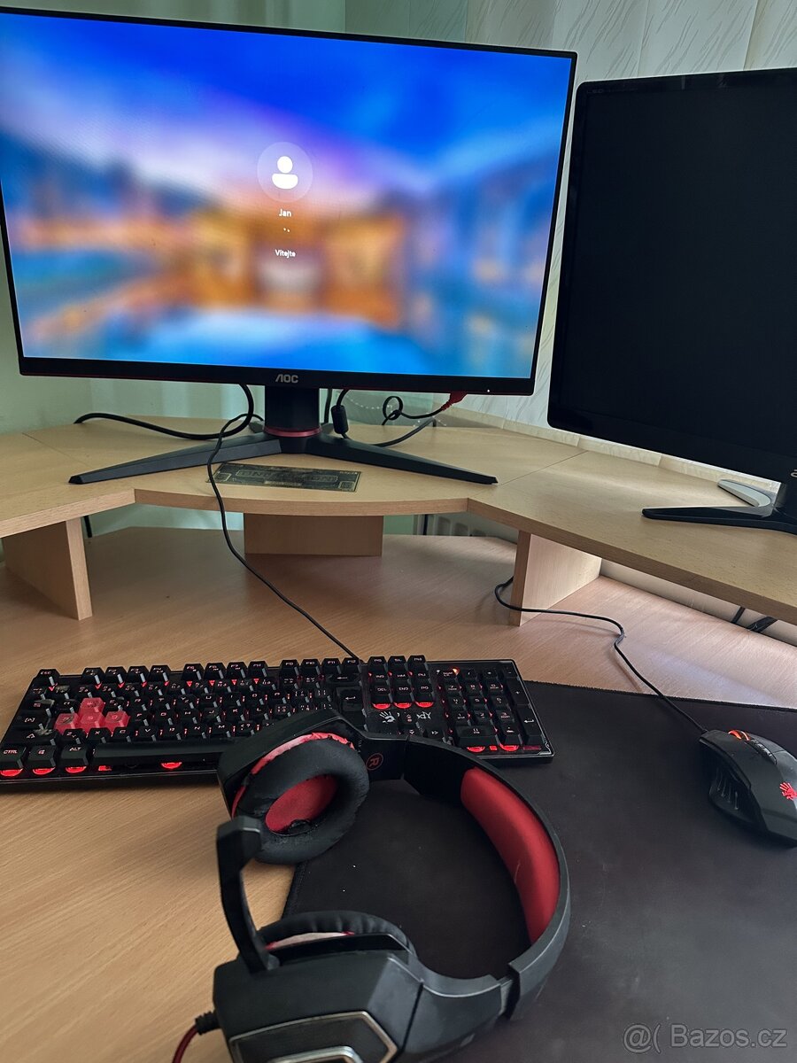 Herní stolní počítač +144 Hz monitor+sluchátka+myš