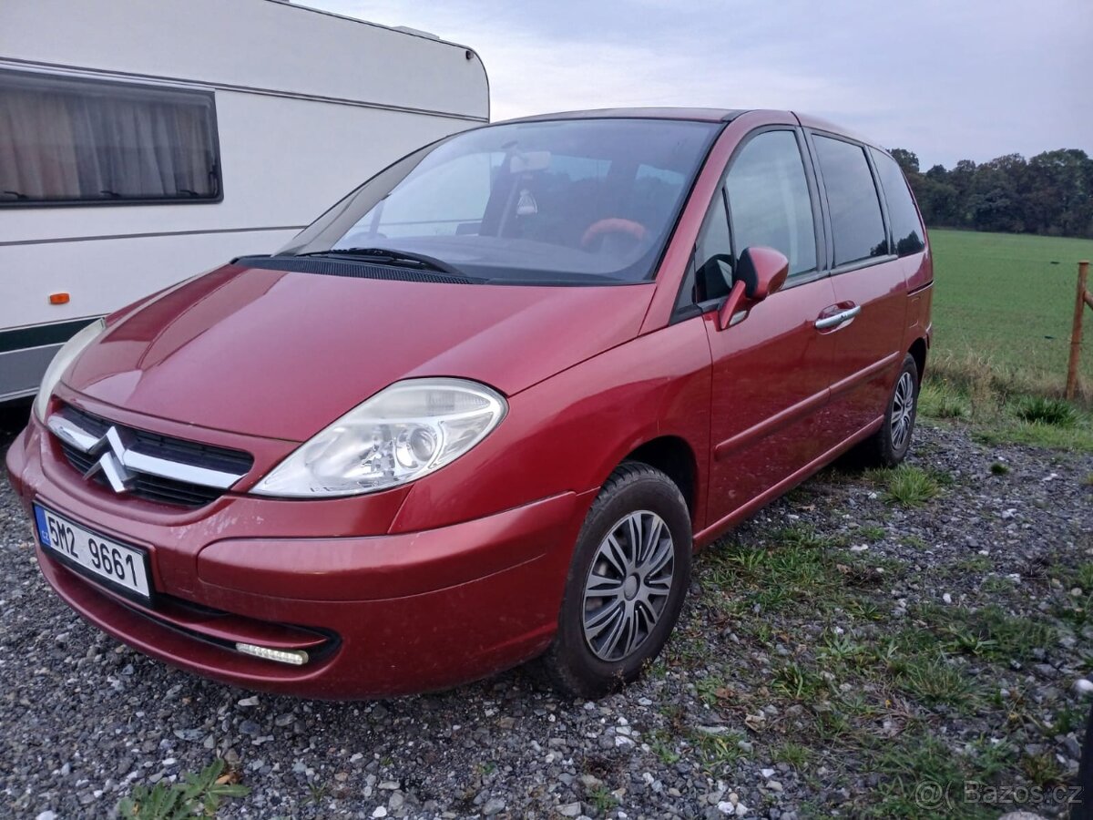 Citroen C8 2.0 HDI - NOVÁ TECHNICKÁ - NOVÉ ROZVODY