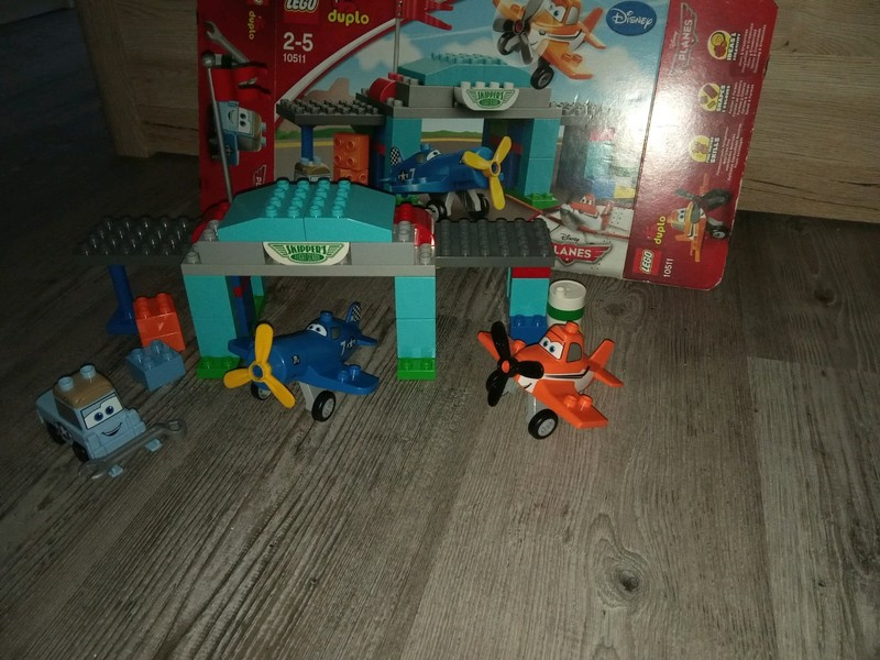 10511 Lego duplo - Skipperova škola