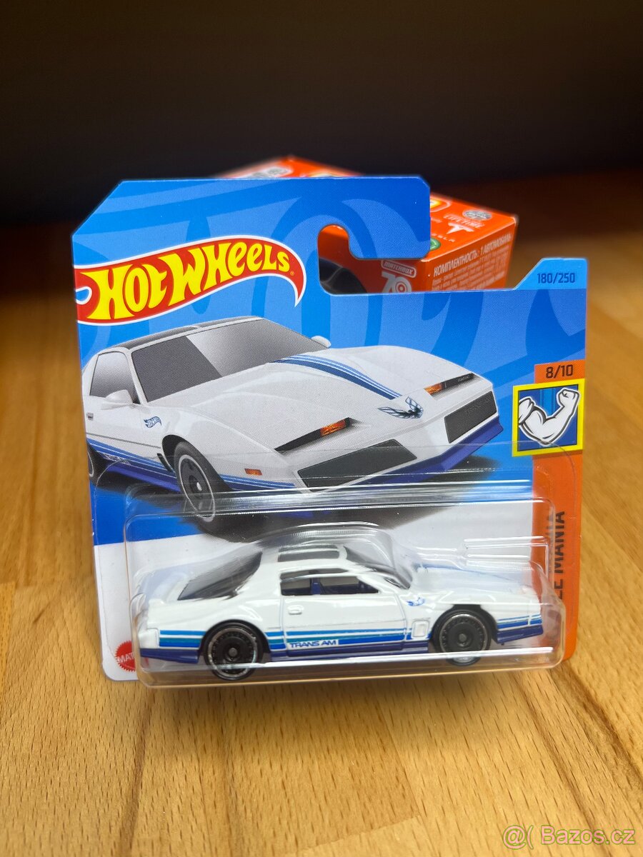 Hot Wheels - '84 Pontiac Firebird - HKK92