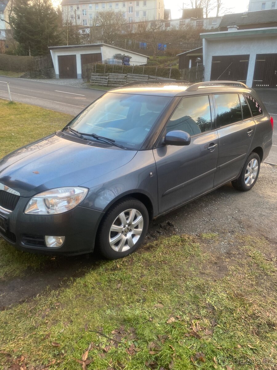 Prodám Škoda Fabia ll 1,2htp 51kw r.v 2008