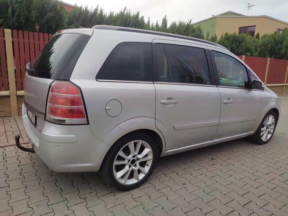 Opel Zafira 1.9CDTi 110kW Automat