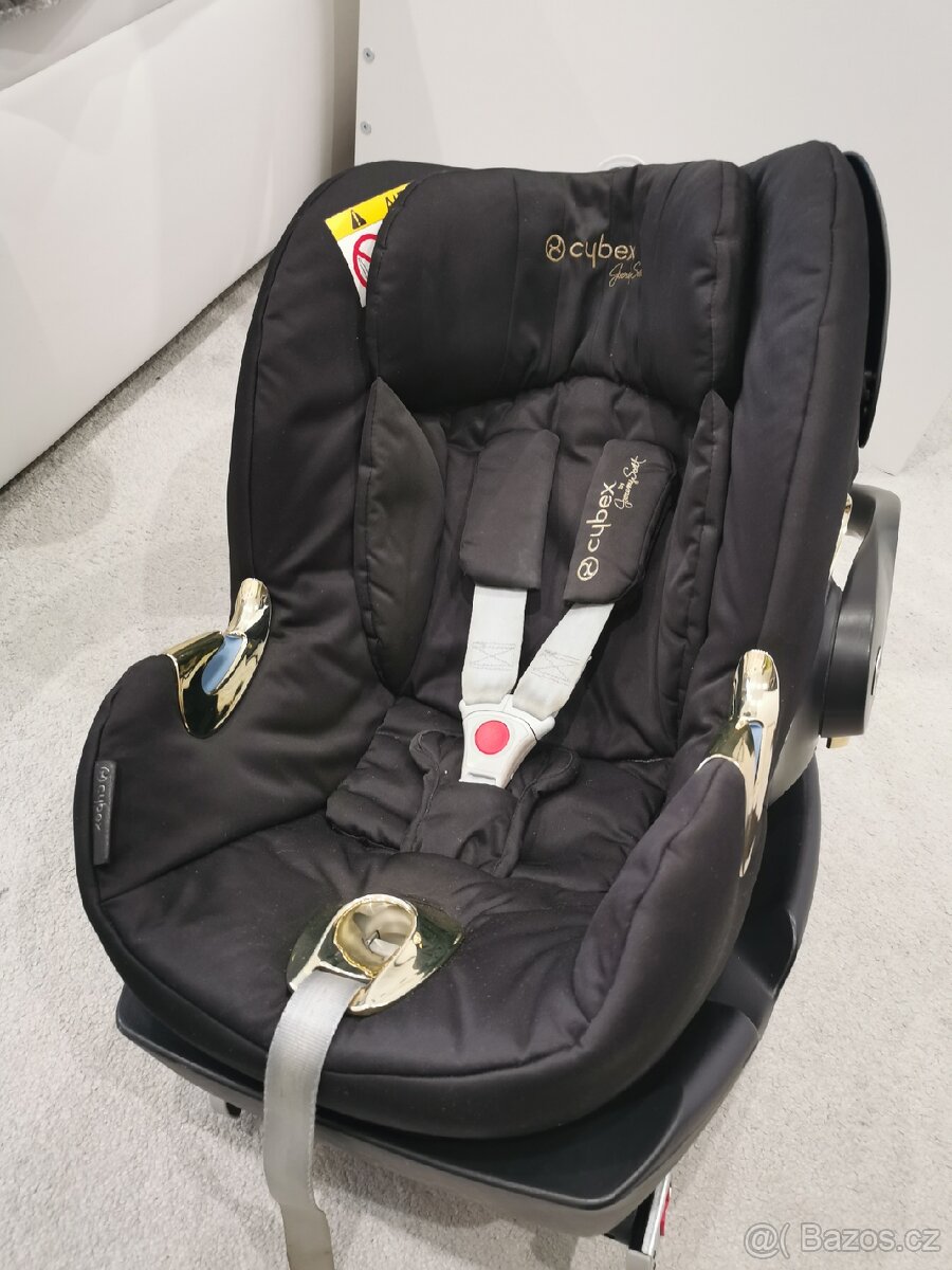 Cybex by Jeremy Scott vajíčko se základnou