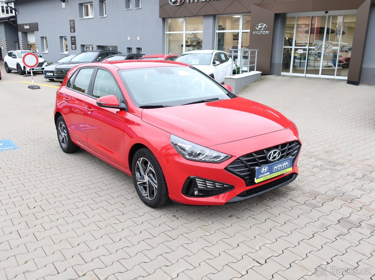 Hyundai i30 HB 1.0T-GDI 88kW FAMILY DPH COMFORT ZÁRUKA