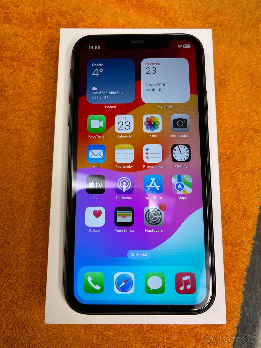 Apple iPhone 11 - 64GB v top stavu