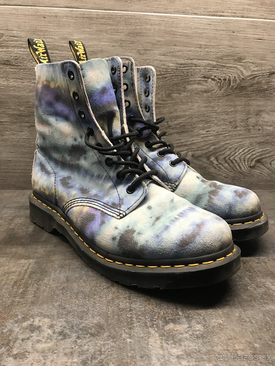 Dr. Martens