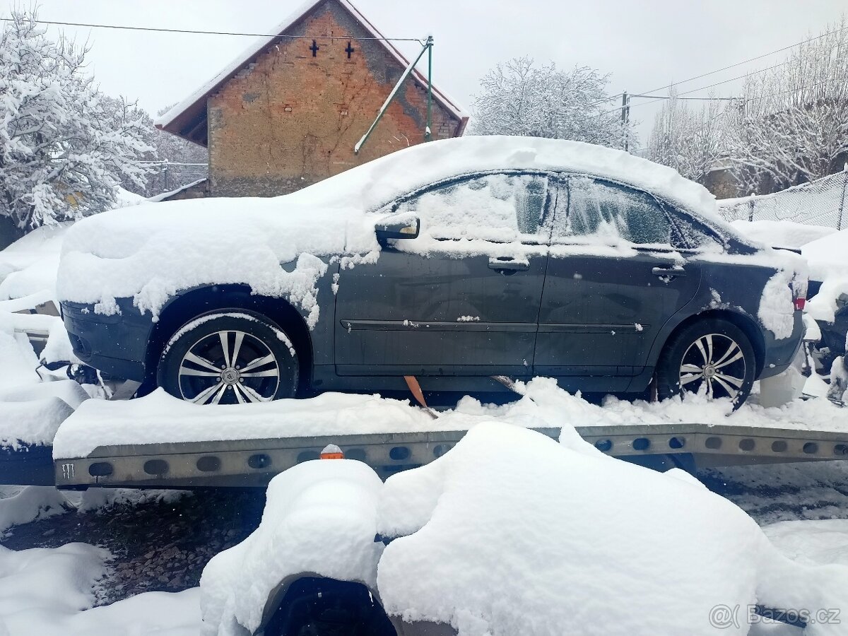 Volvo s40 v50 díly