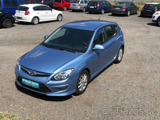 Hyundai I30 1,6 CRDI NAVI KUŽE AUT KLIMA